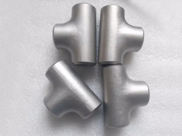 Titanium tee